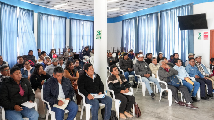 Produce confirma reinicio de pesca de pota a partir del 25