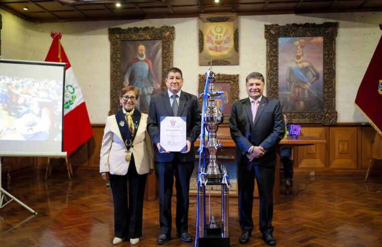 Caja Arequipa obtuvo el primer lugar con mejor carro alegórico