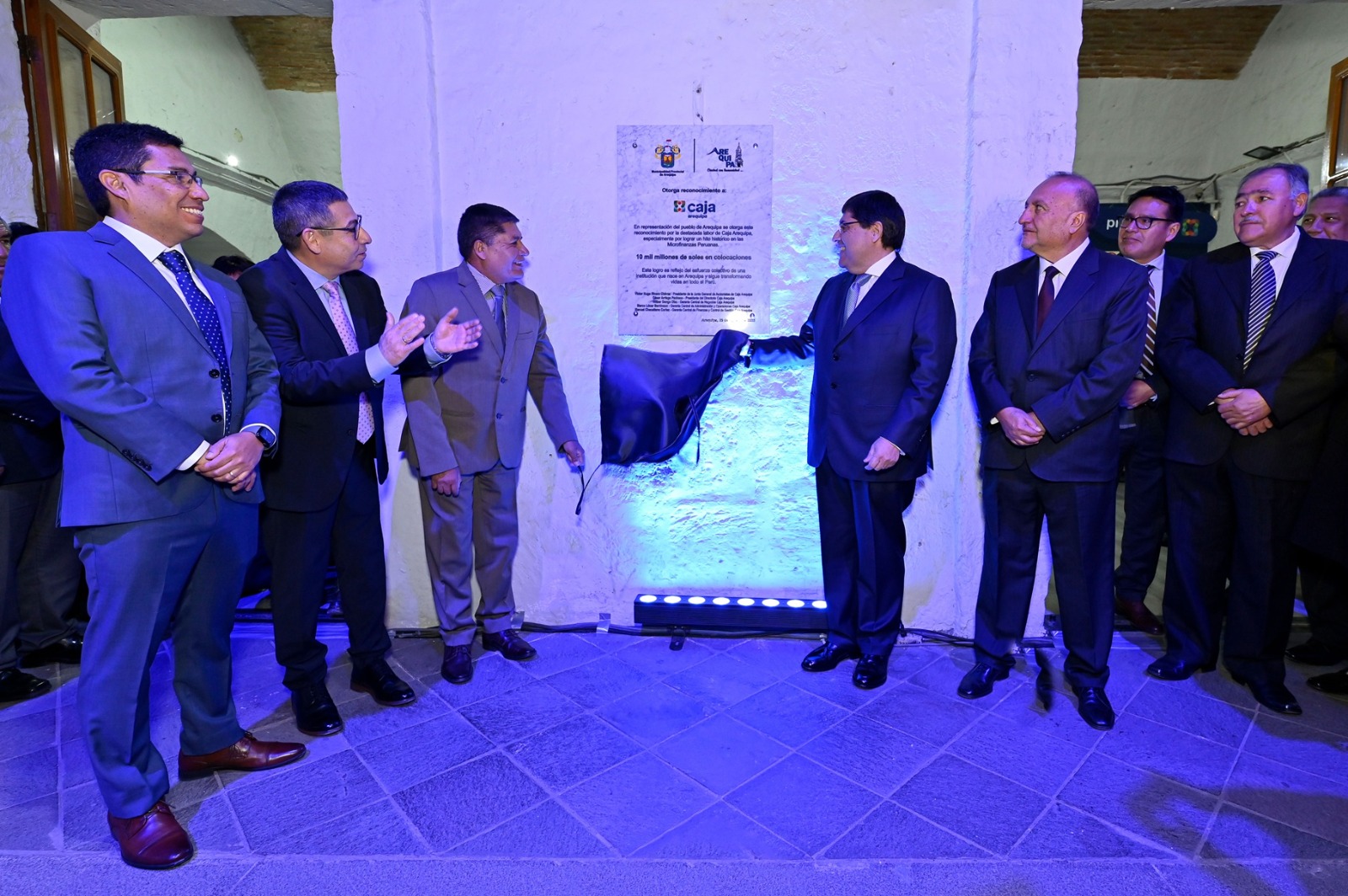 Caja Arequipa supera los 10 mil millones de soles en colocaciones