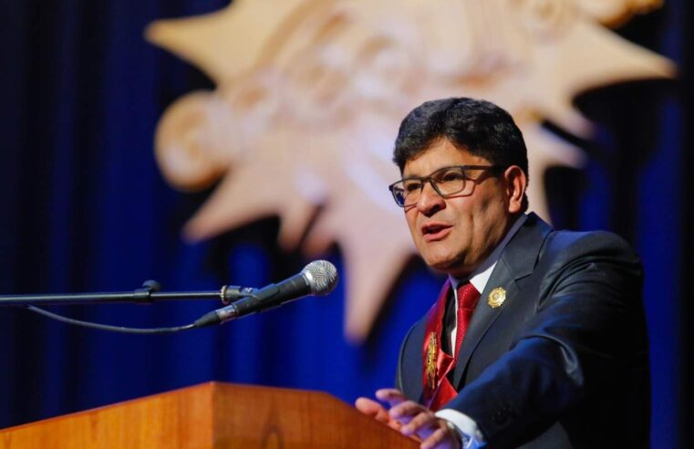 ROHEL SANCHEZ: Arequipa, 485 años mirando hacia su medio milenio