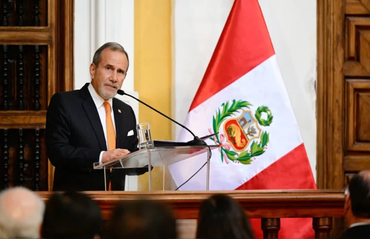 Perú y Colombia confirman reunión de comisión para inspección de frontera