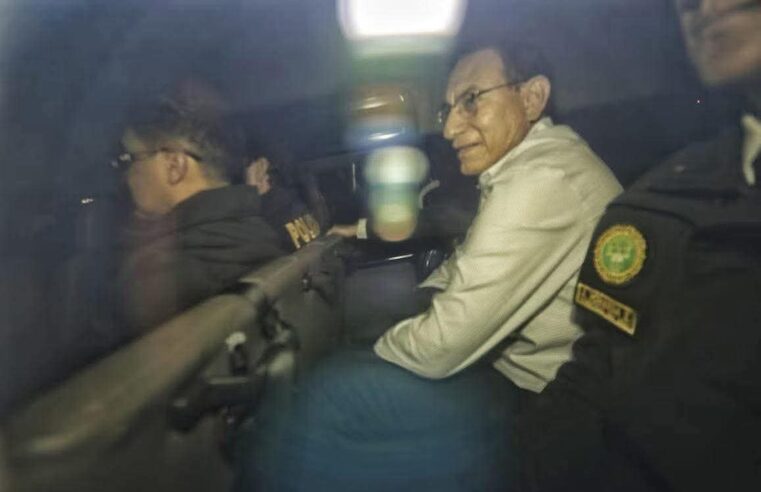 PJ dicta 5 meses de prisión preventiva para el expresidente Martín Vizcarra