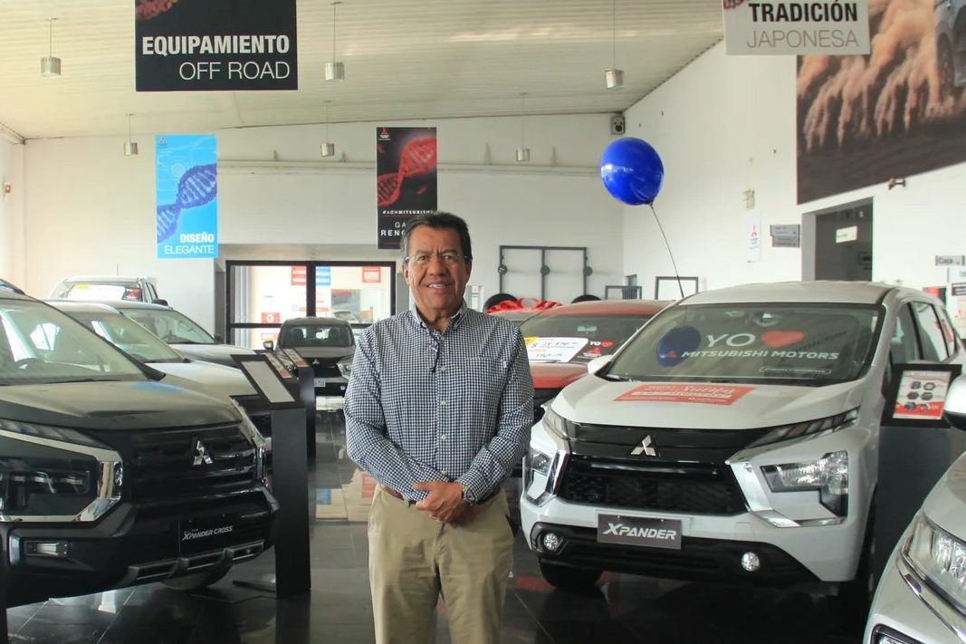 Congreso reconoce a empresario de Perumotor por su aporte al desarrollo