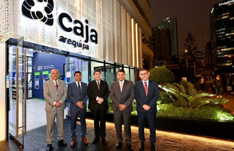 Caja Arequipa inaugura agencia premium en centro financiero