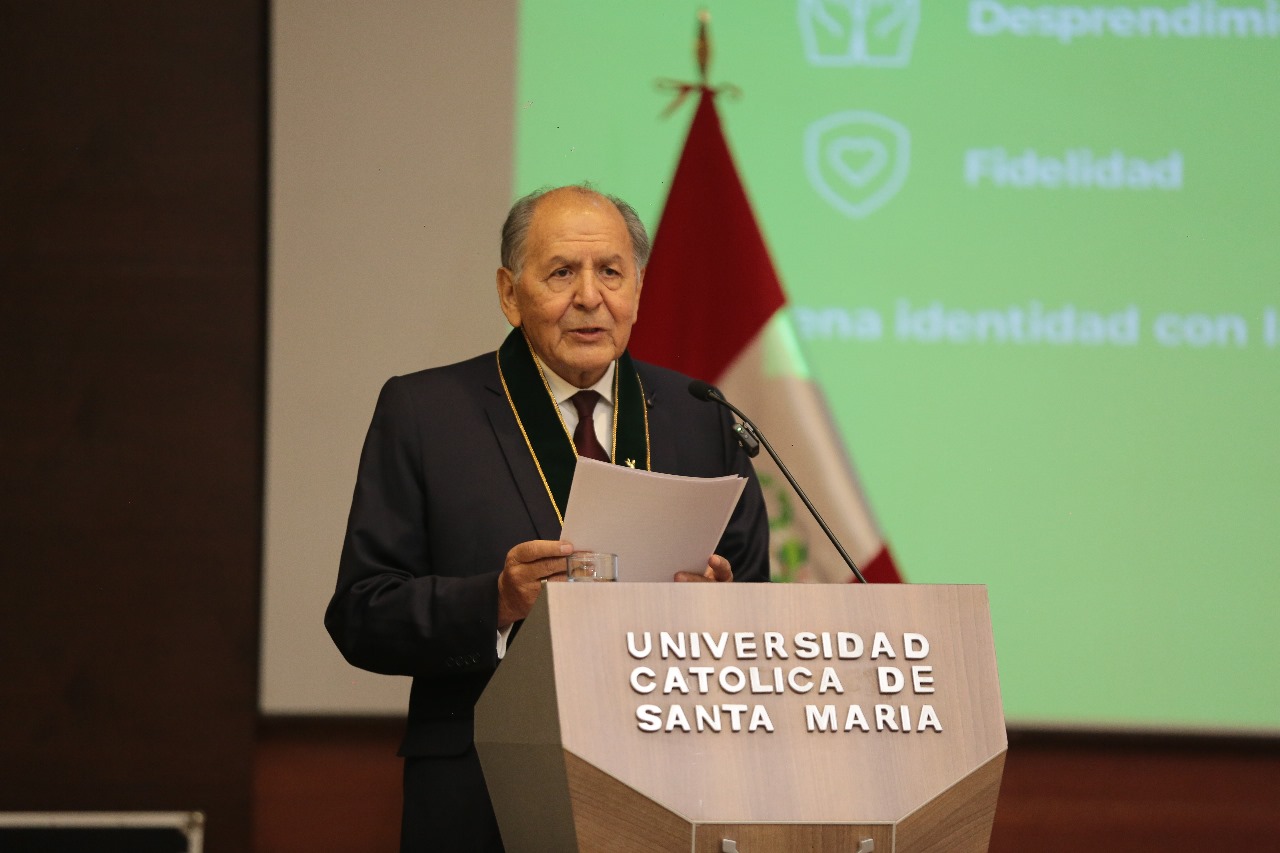 UCSM RINDE HOMENAJE A JORGE RODRÍGUEZ RODRÍGUEZ