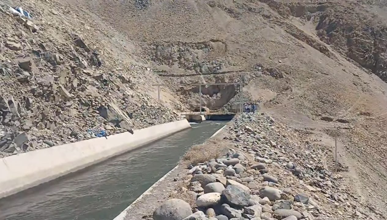 Grietas en canal madre ponen en peligro más de 10 mil hectáreas en La Joya