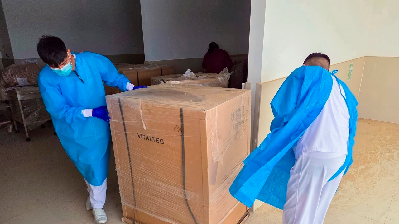 Entrega de equipos para hospital de Camaná continúa pendiente