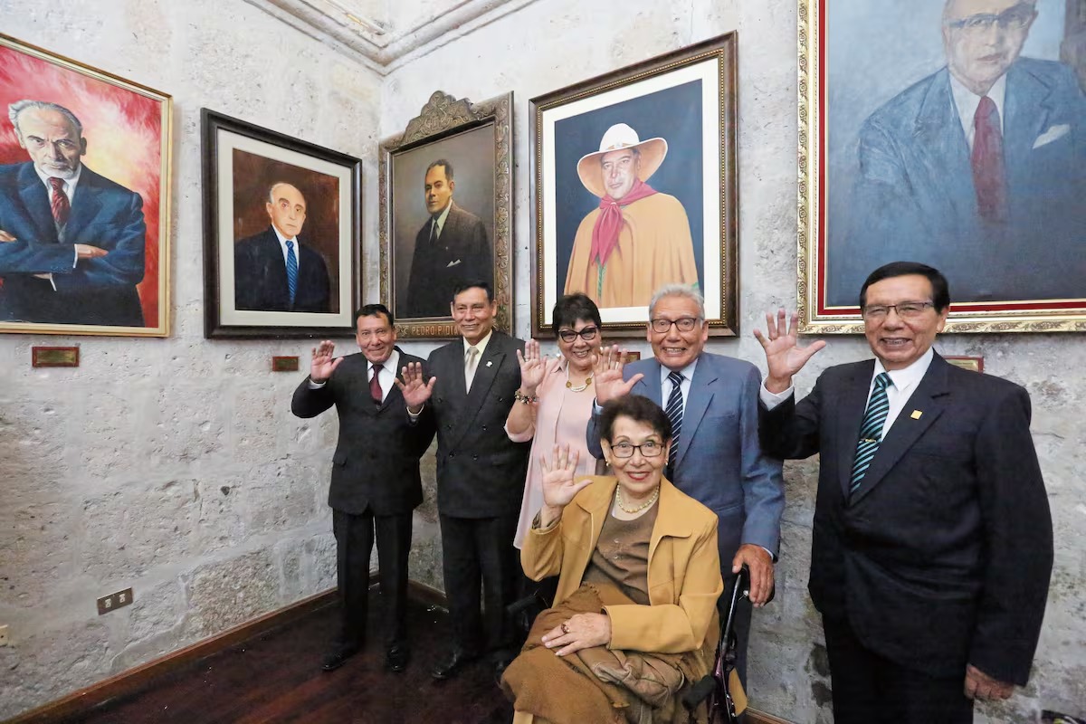 Poesía loncca: legado del ilustre arequipeño Artemio Ramírez