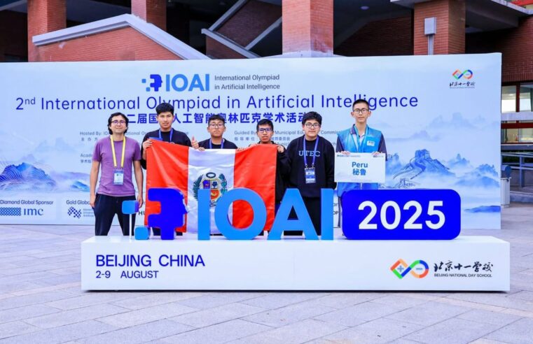 Escolares destacaron en Olimpiada de Inteligencia Artificial en China