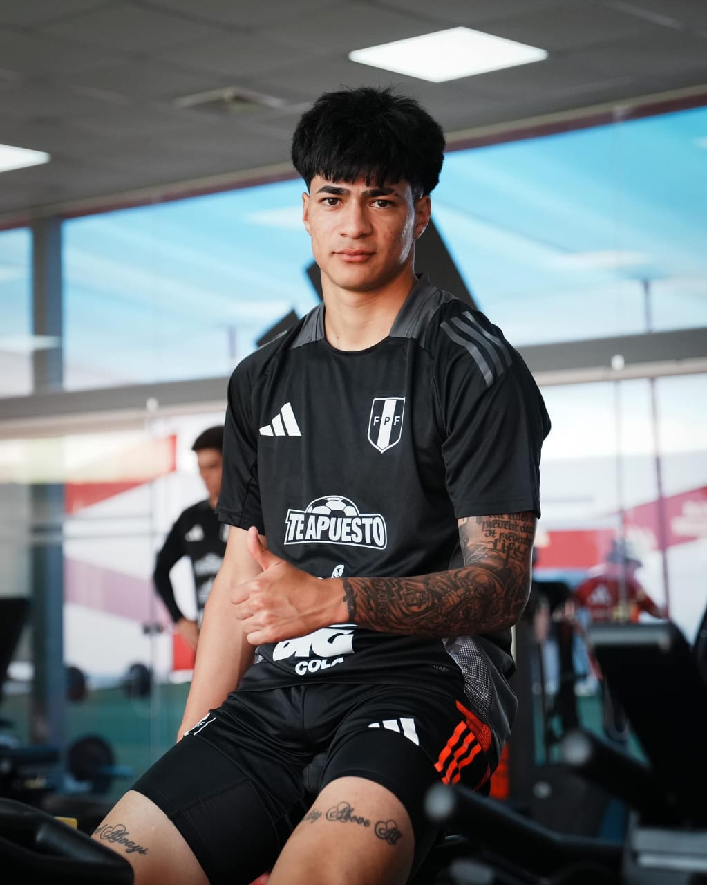 Kenji estaría en los planes de Ibáñez ante Uruguay