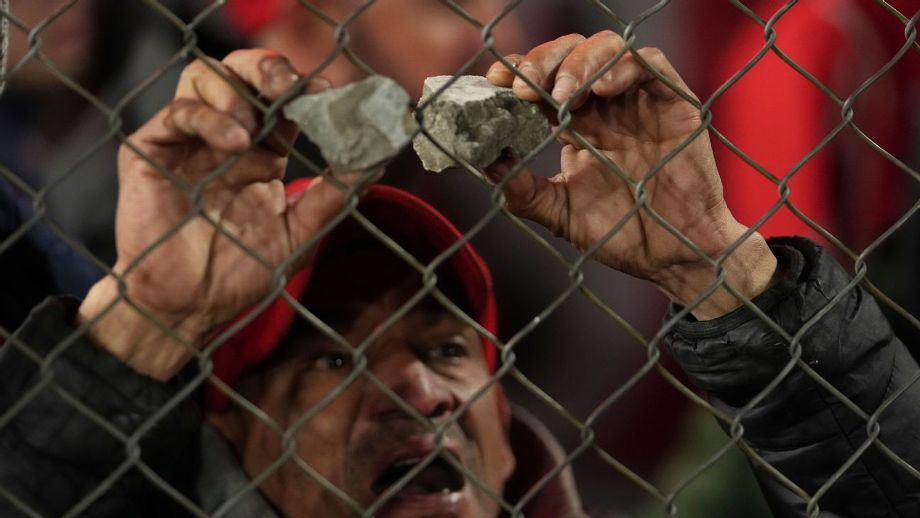 CONMEBOL «actuará con firmeza» luego de incidentes en Chile