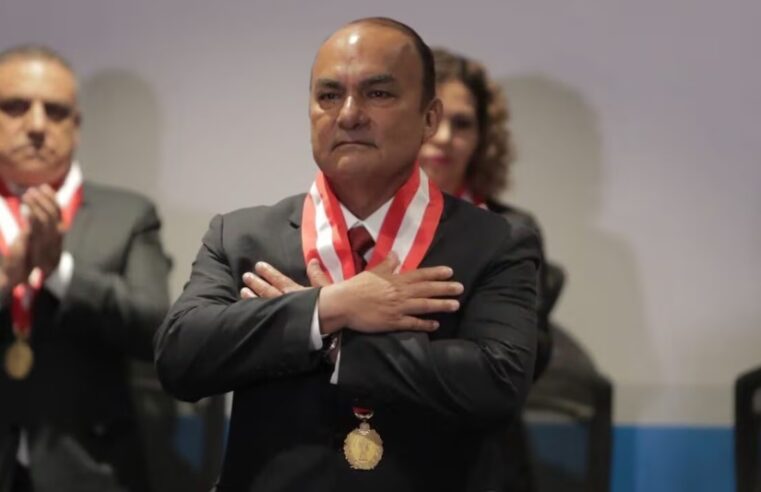 JNJ inició procedimiento para examinar vacancia contra su presidente