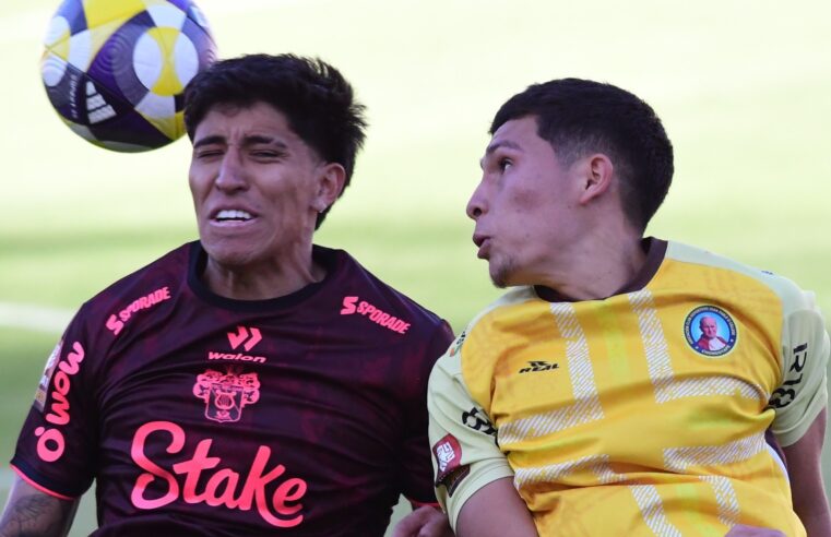 Juan Reynoso no moverá muchas piezas de su equipo