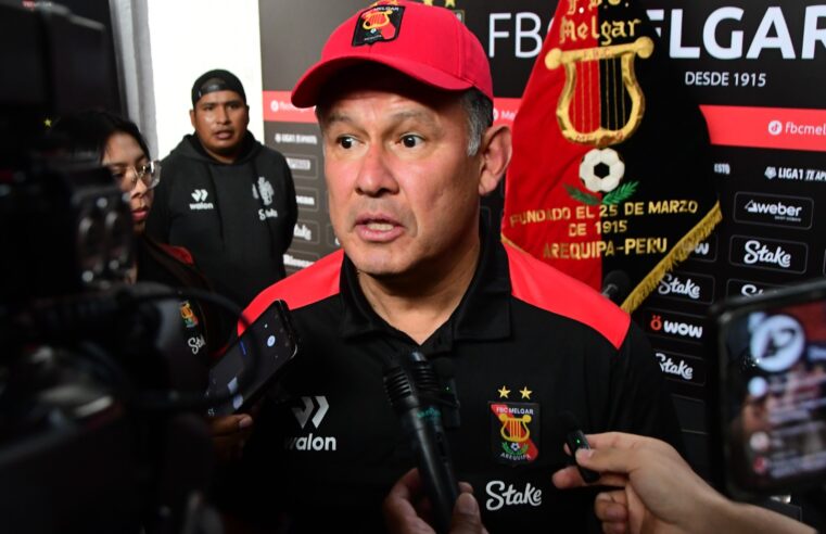 Juan Reynoso: «No me corresponde señalar o discutir»