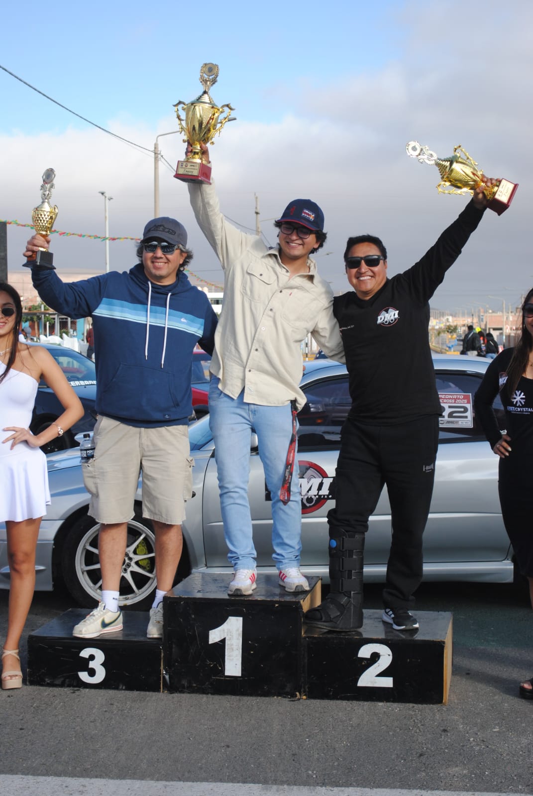 Arequipeño Benavides ganador en prueba de AutoCross en Ilo