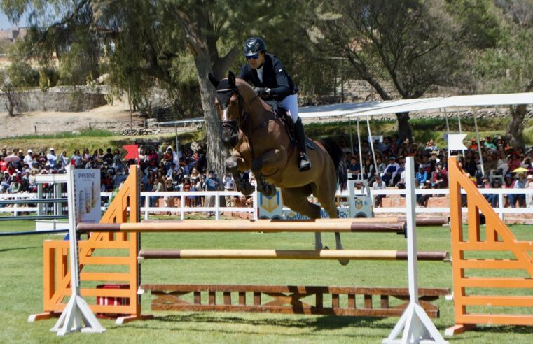 Concurso ecuestre internacional de salto en homenaje a Arequipa