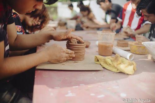 Jóvenes cayllominos participarán en Taller de Manualidades “Arte en Arcilla”