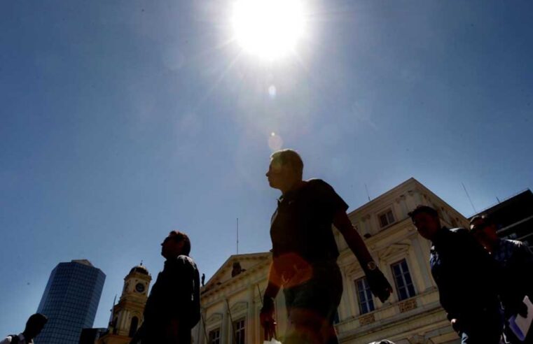 ¡Cuidado con el sol! Hoy se registraron 13 descompensaciones en el paseo del estandarte de la ciudad