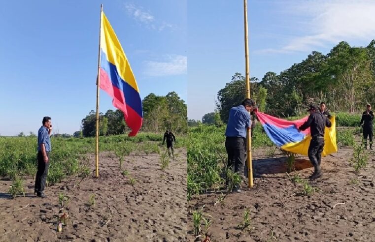 Bandera de Colombia flameó en territorio peruano de Santa Rosa