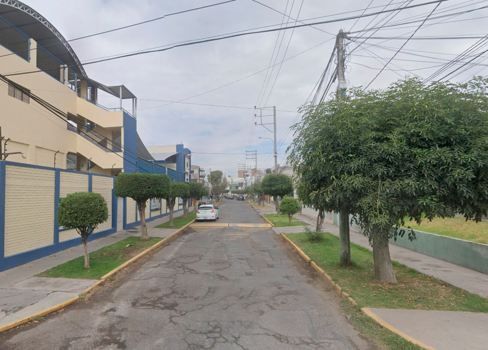 Inicia obra de transitabilidad y mejora en la Urb. Victoria