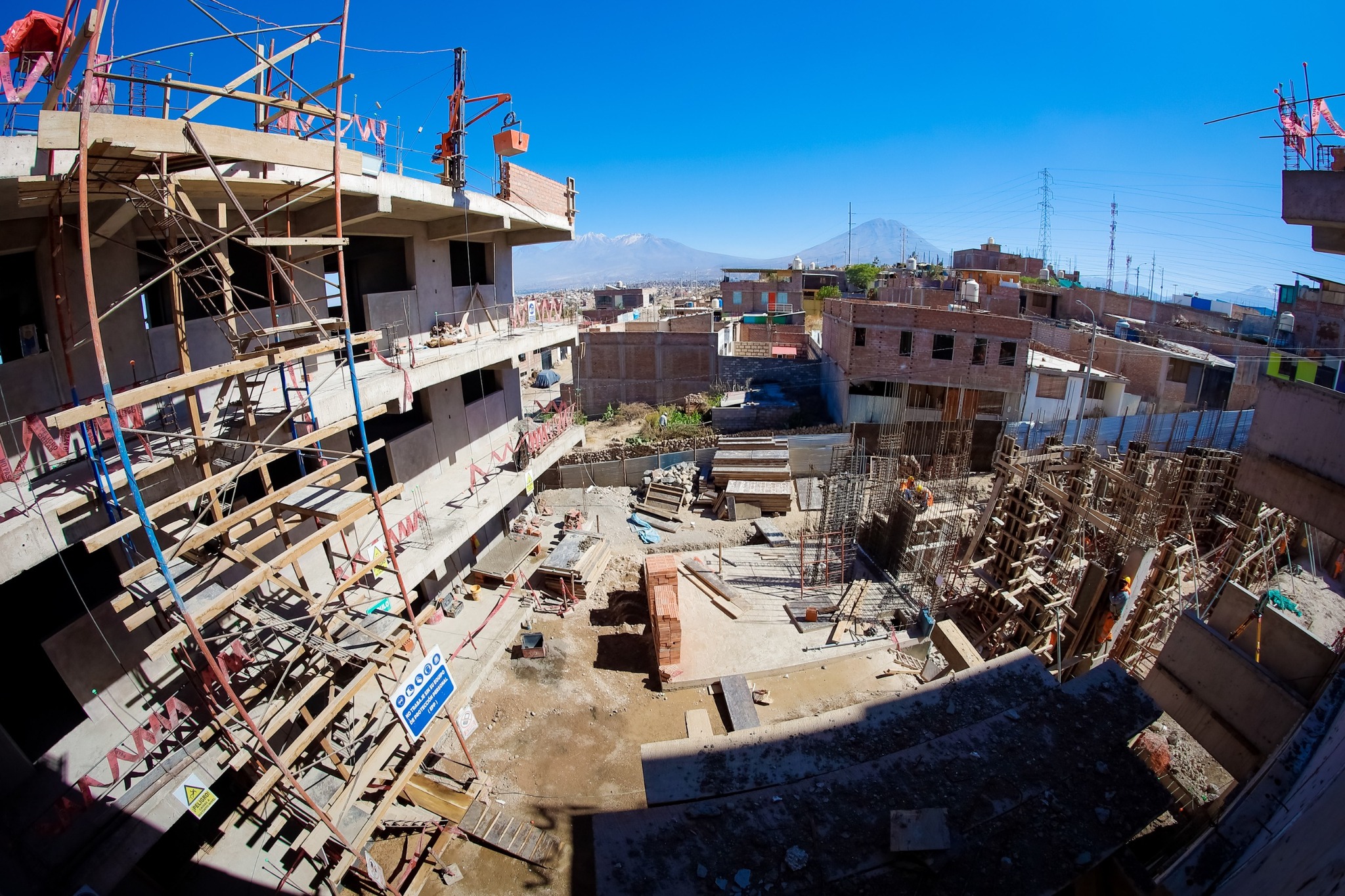 Paralización y retraso en obra educativa perjudicaría a más de 200 estudiantes