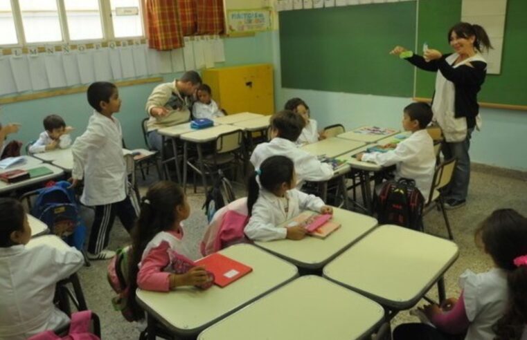 Incluirán educación sexual en colegios y centros de salud