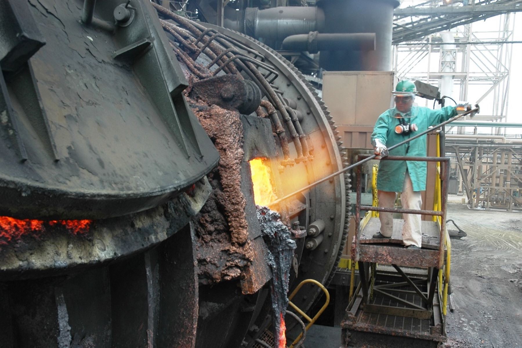 Exportaciones mineras suman US$ 17 530 millones a abril