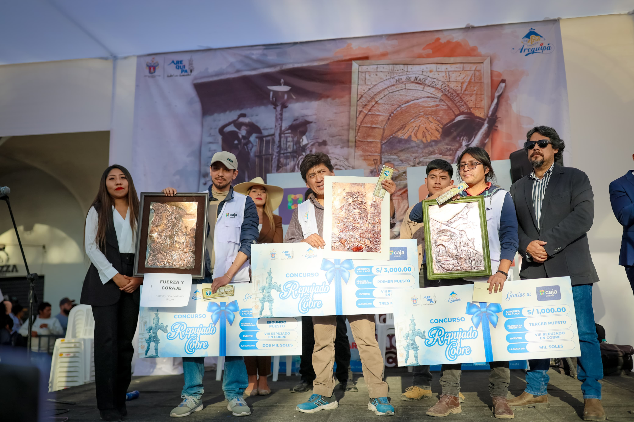 Concurso de artesanos terminó tras dos días de competencia