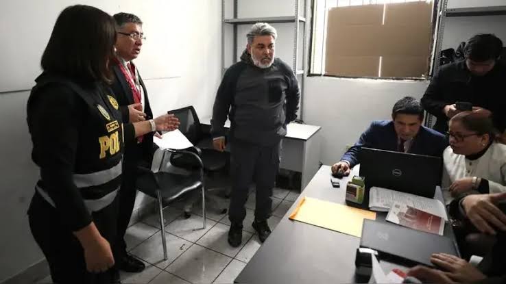 PJ autorizó levantar secreto bancario y tributario de Andrés Hurtado