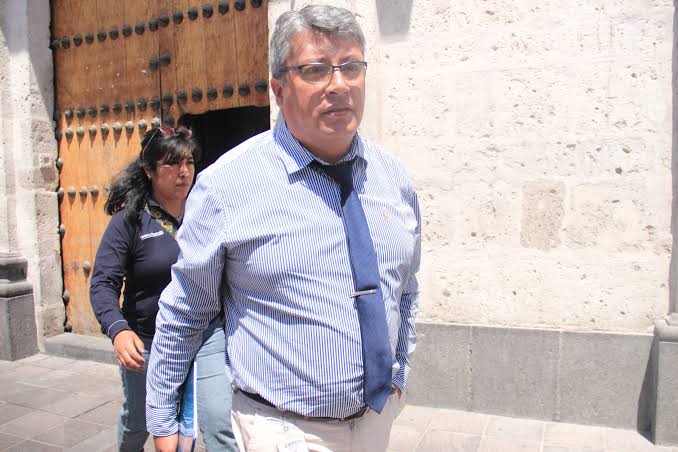 Gestión de Rohel Sánchez considera seguir dejando deudas millonarias a Arequipa
