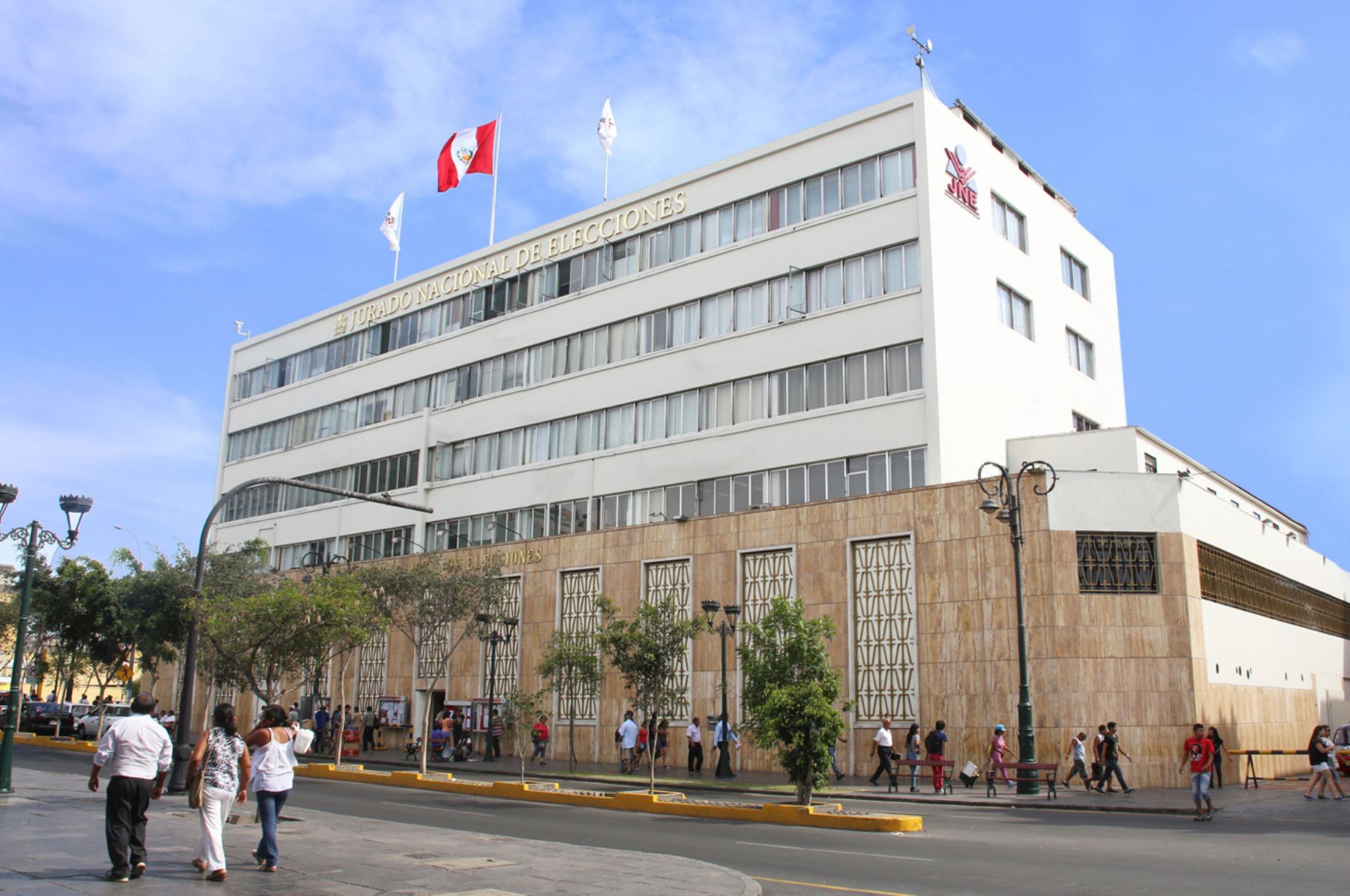 JNE oficializa inscripción de tres alianzas electorales