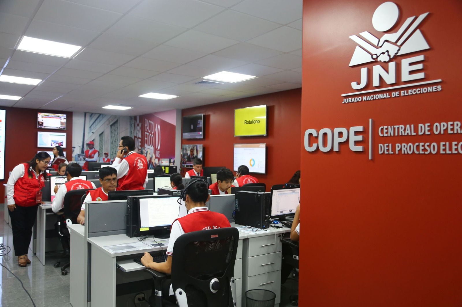 JNE definirá el 1 de setiembre qué alianzas participarán en comicios