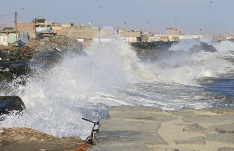 Oleajes intensos azotarán la costa del 18 al viernes 22