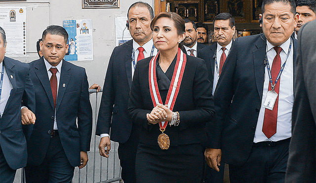 Benavides es citada hoy a sesión extraordinaria de Junta de Fiscales