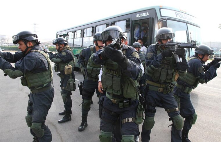 Diez mil efectivos policiales se sumarán  a la lucha contra el crimen