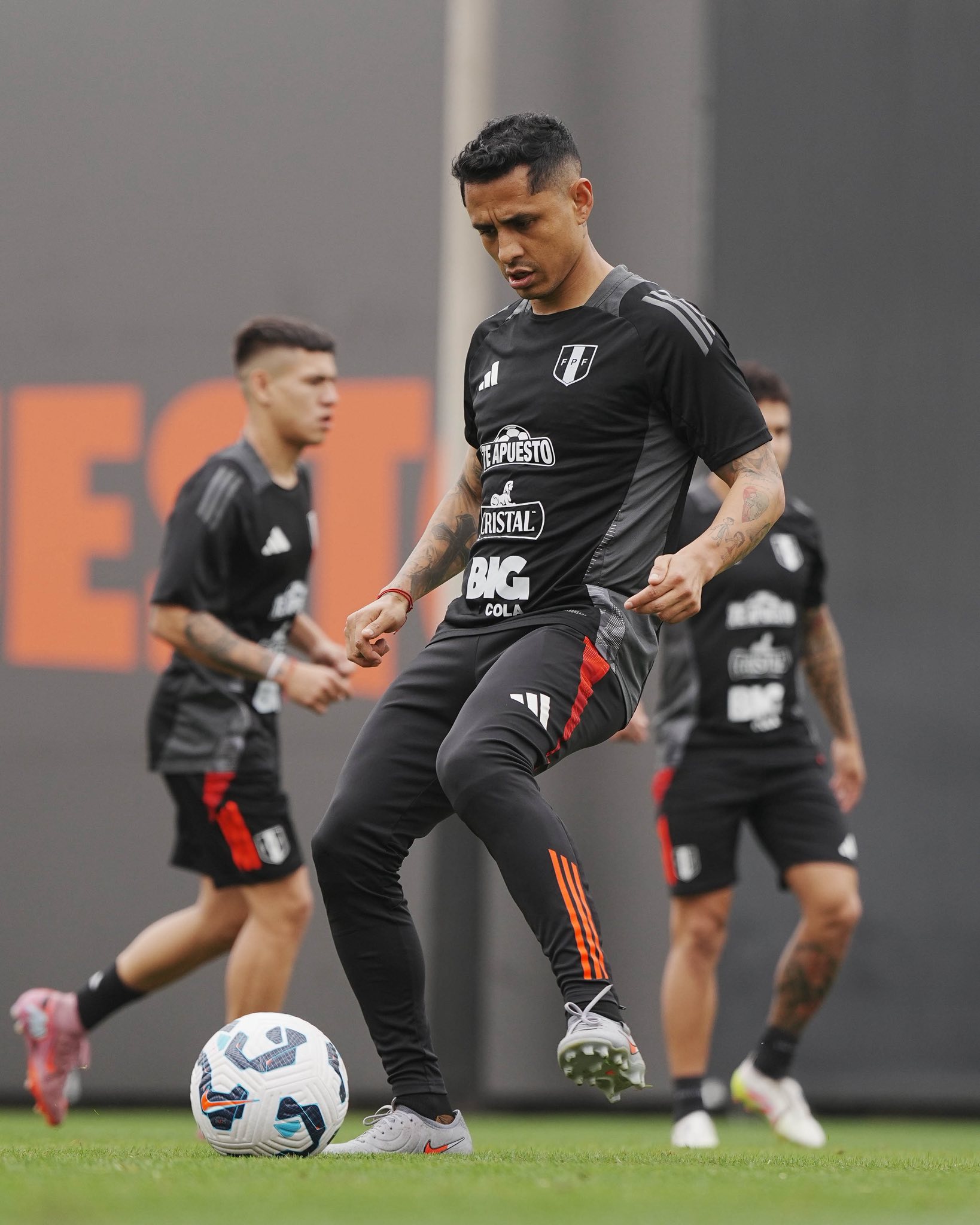 A sus 35 años Yotún no piensa en dejar la selección