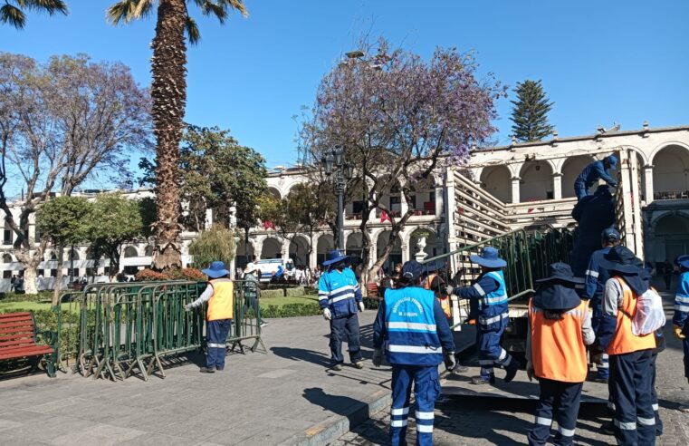 MPA instala 300 vallas de seguridad en Plaza de Armas