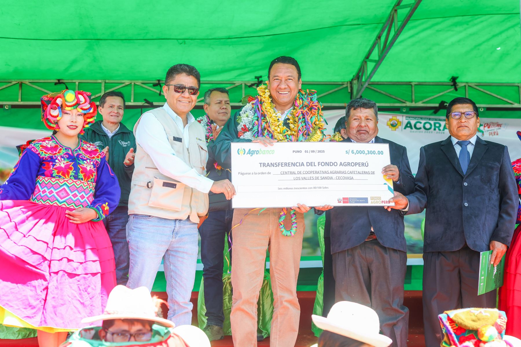 Gobierno potencia la agricultura familiar con créditos y obras