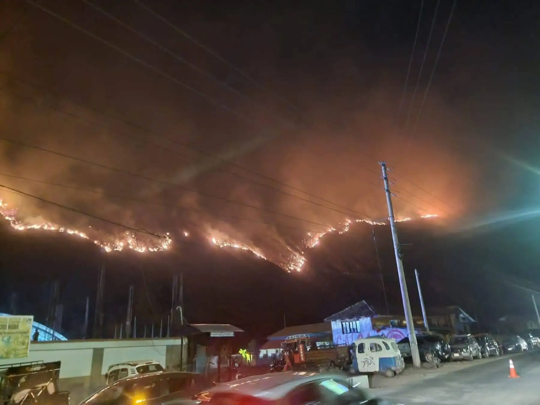 Incendio forestal en el Valle Sagrado de los Incas afecta a dos distritos