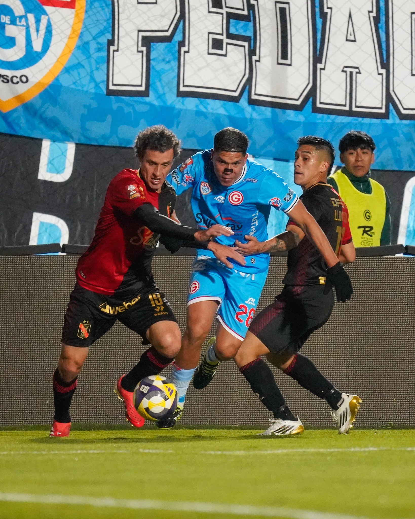 Orzán: «Este año no nos ha ido bien en la definición»