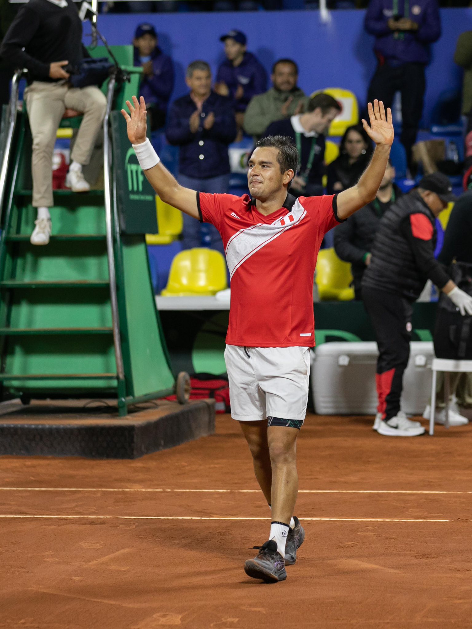 Perú sacó ventaja de 2-0 ante Portugal en la Copa Davis