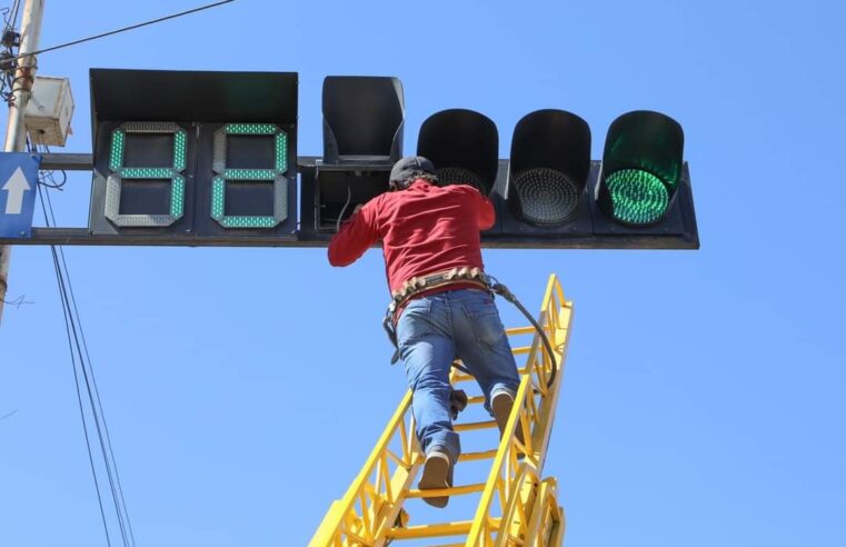 Los 87 semáforos de la ciudad se encuentran operativos