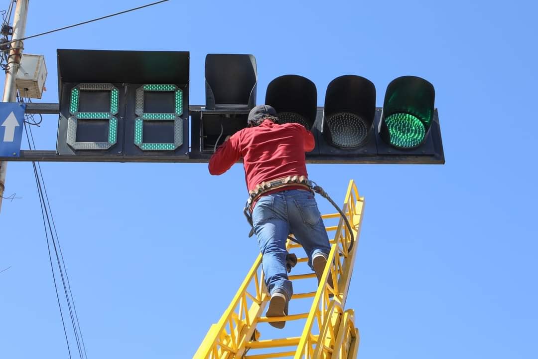 Los 87 semáforos de la ciudad se encuentran operativos