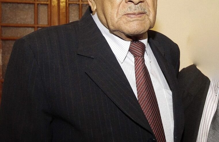 Periodista Carlos Zúñiga partió ayer a la «redacción» más grande