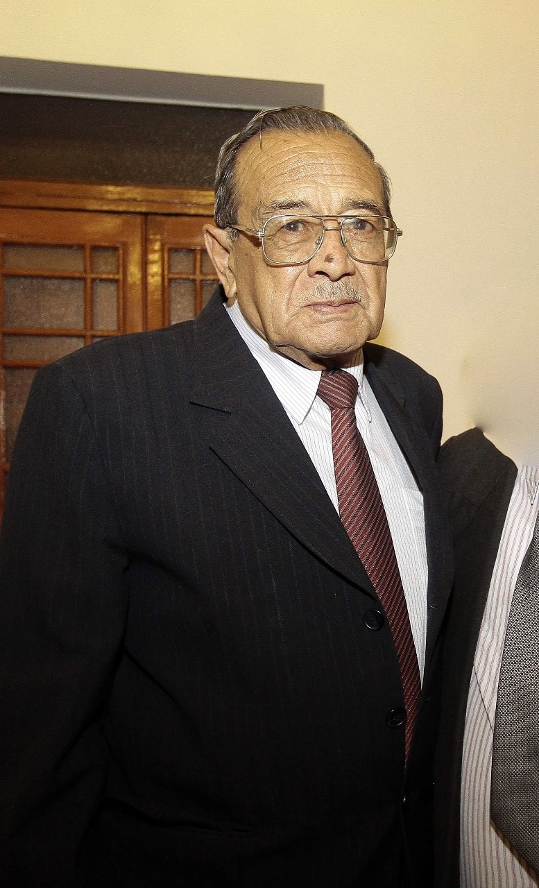 Periodista Carlos Zúñiga partió ayer a la «redacción» más grande