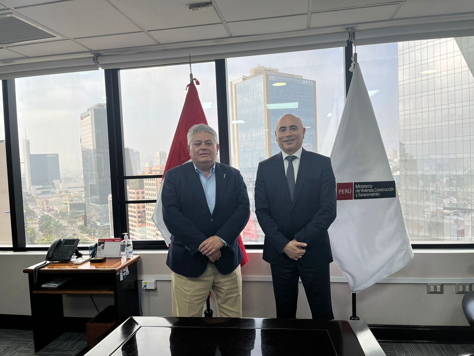 UCSM y Ministerio de Vivienda consolidan alianza estratégica para impulsar SERUVI