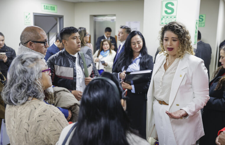 Ministra de la Mujer llegó para tratar casos de violencia