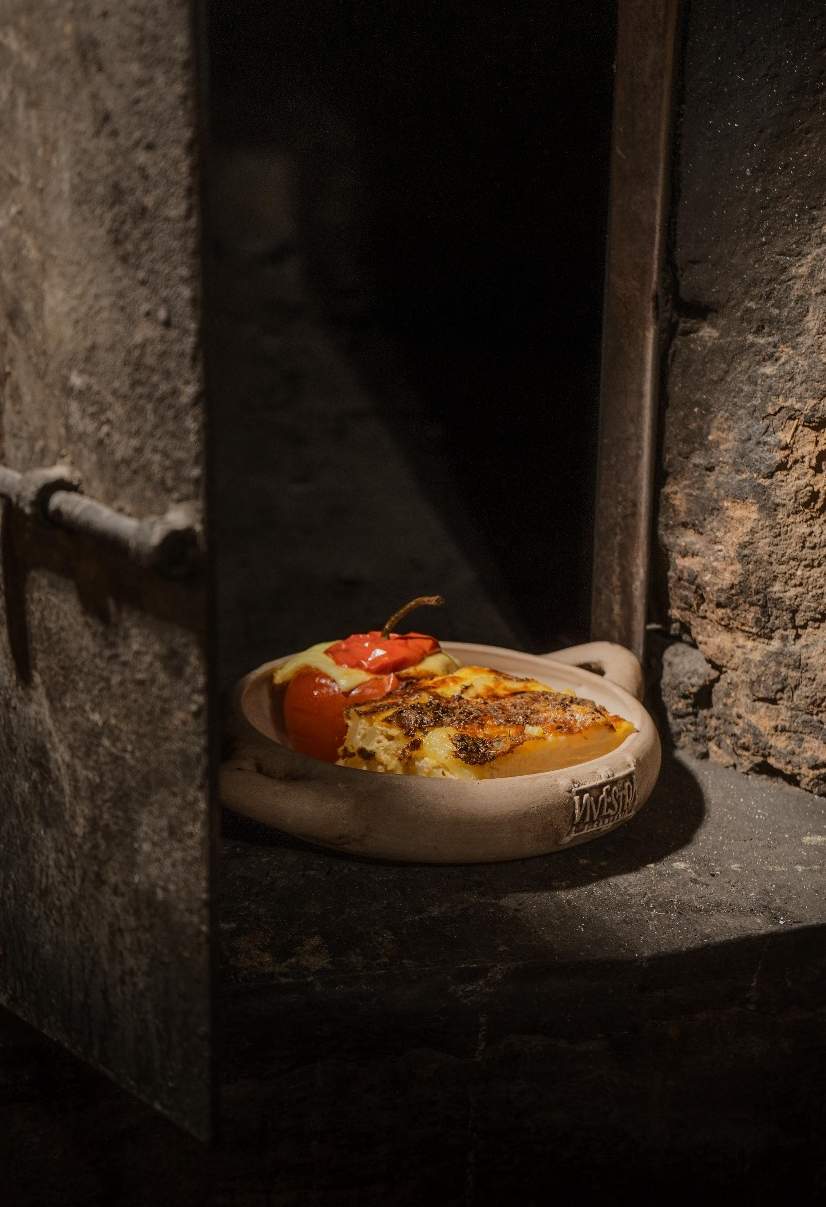 CONSERVA LAS RAÍCES DE LA COMIDA AREQUIPEÑA