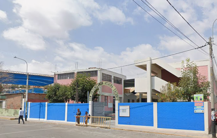 Colegio Nicanor Rivera Cáceres espera reconstrucción desde el 2001