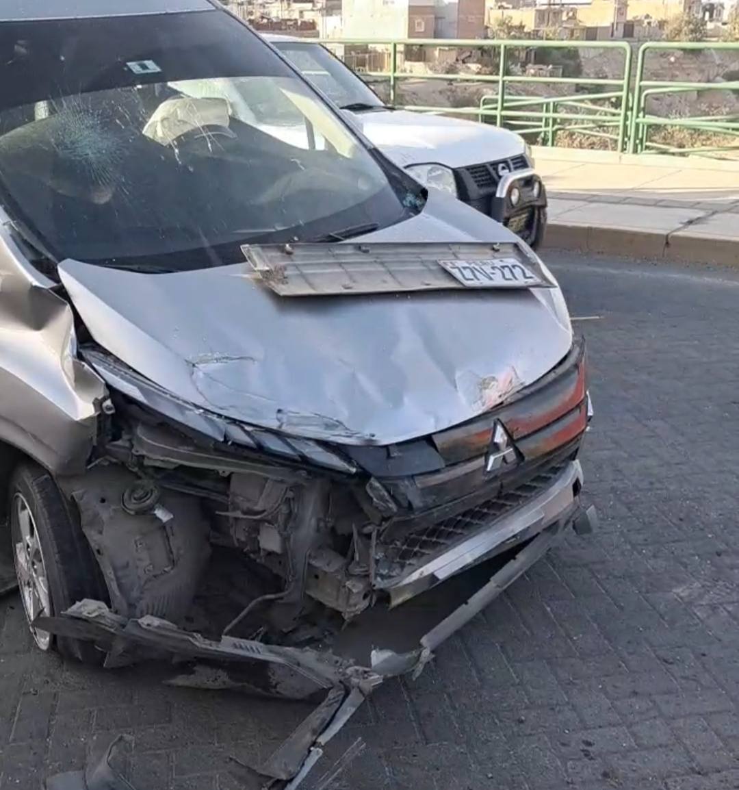 Choque en puente Añashuayco deja cinco heridos